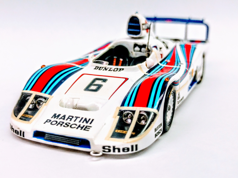 Illustration for article titled Teutonic Tuesday: Have a Martini and count along with me, 934, 935, 936...